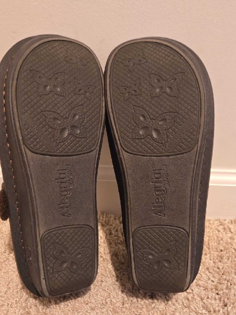 Dark Brown Floral Mary Jane Shoes - Picture 10 of 10